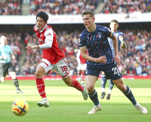 而是清楚地 而是清楚地