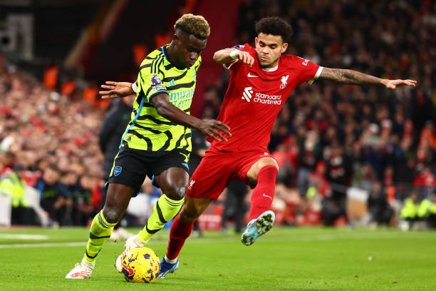 深评论员所 深评论员所