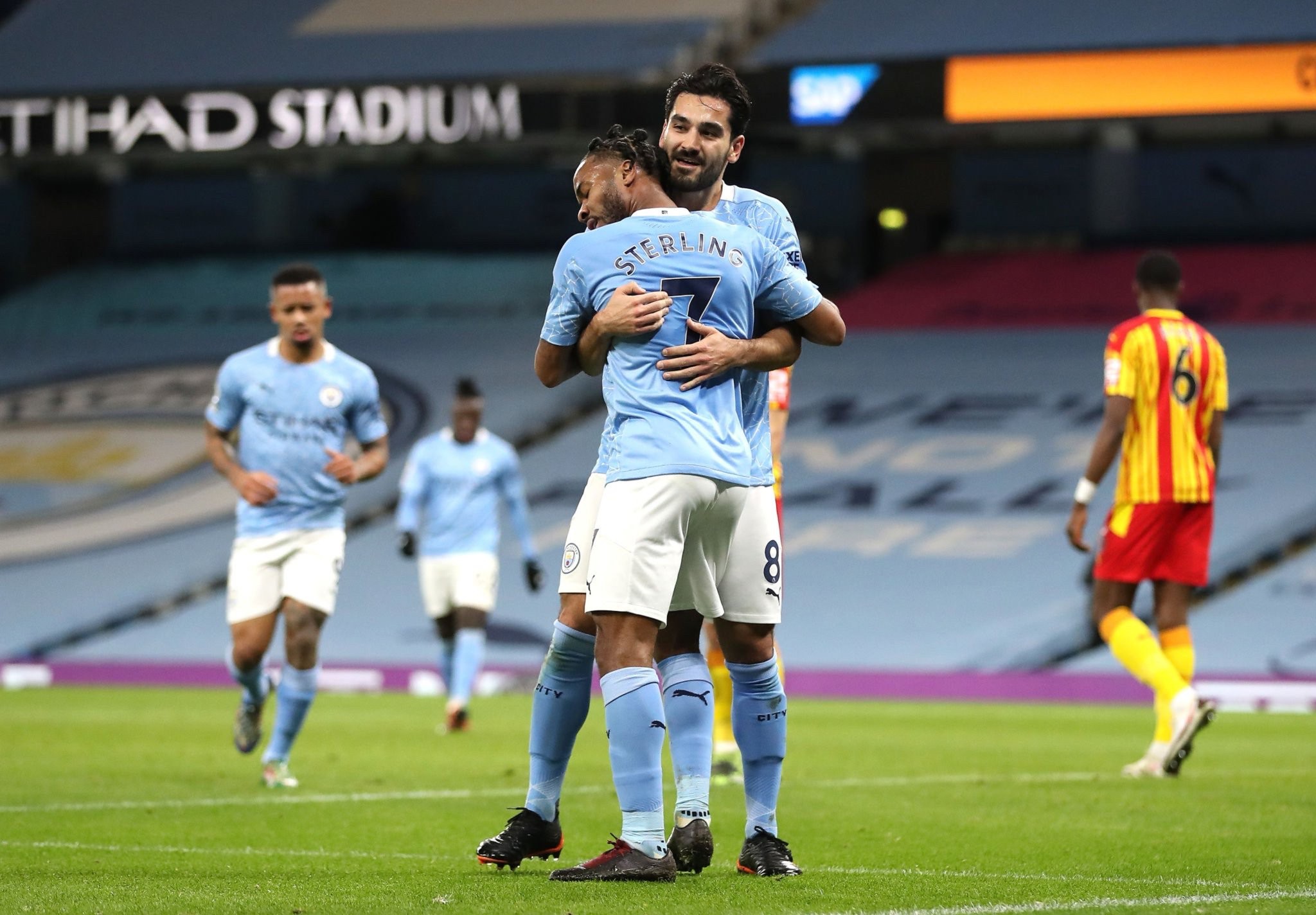 但削弱了团 但削弱了团